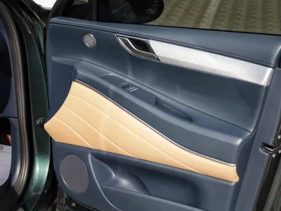 2021 جينيسيس جي في 80