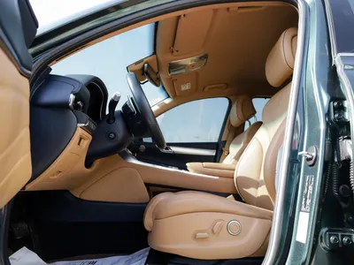 2021 جينيسيس جي في 80