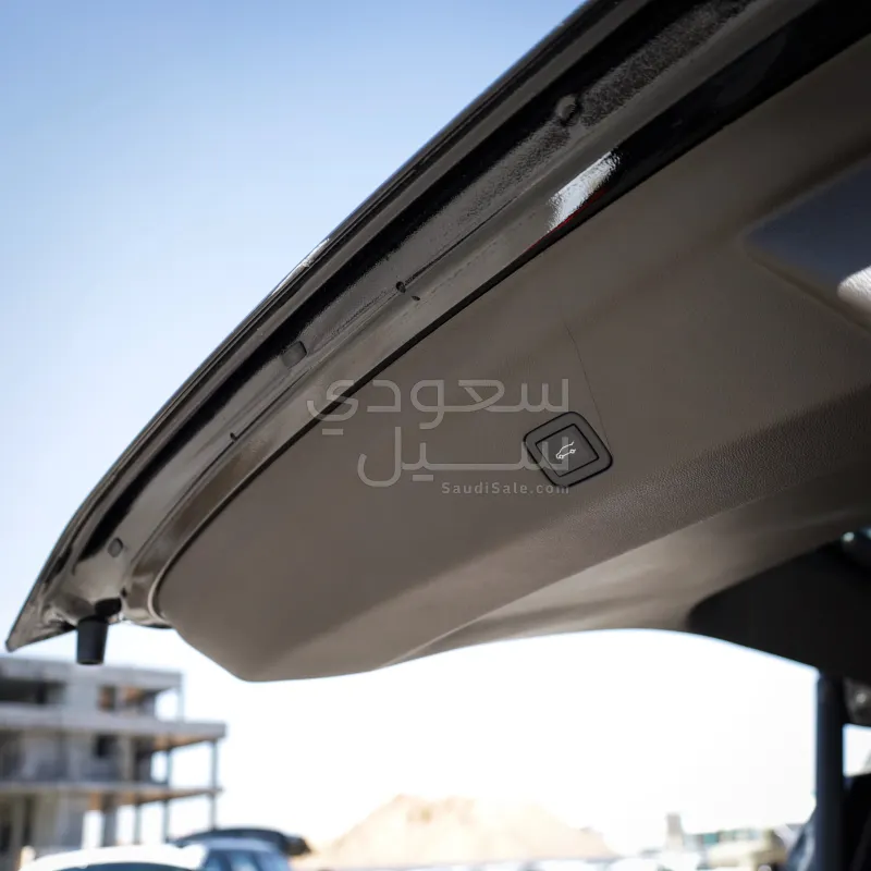 2025 جي ام سي يوكون اليفيشن