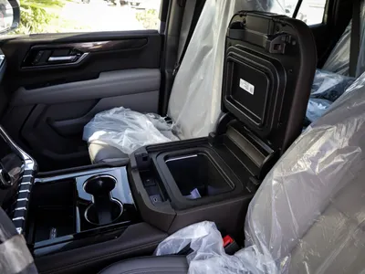 2025 جي ام سي يوكون اليفيشن