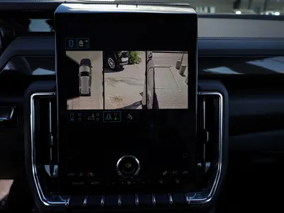 2025 جي ام سي يوكون اليفيشن