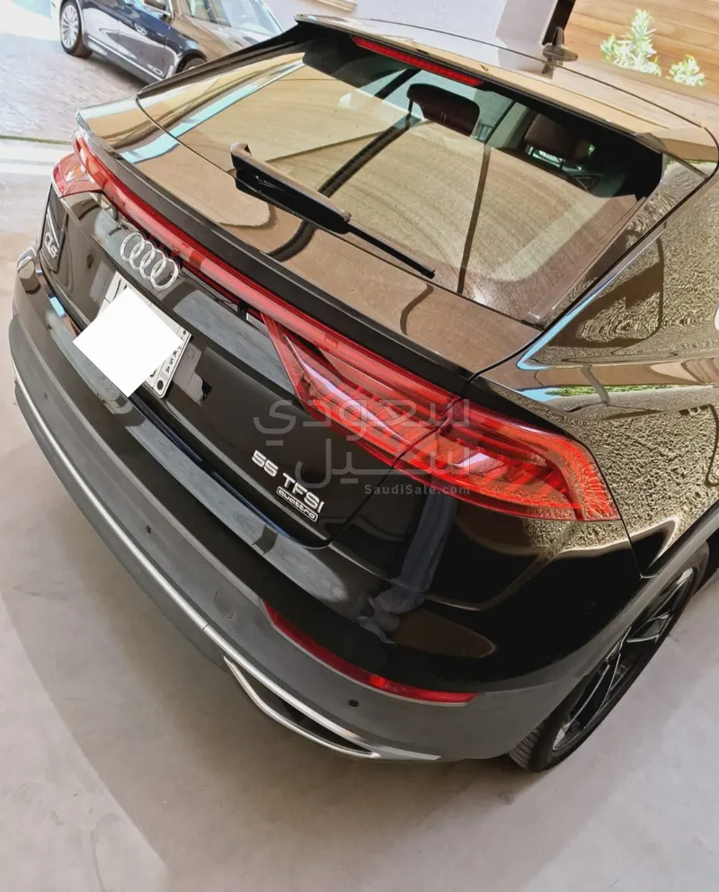 2020 اودي كيو 8