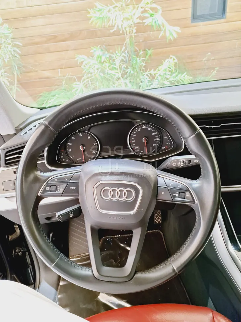 2020 اودي كيو 8