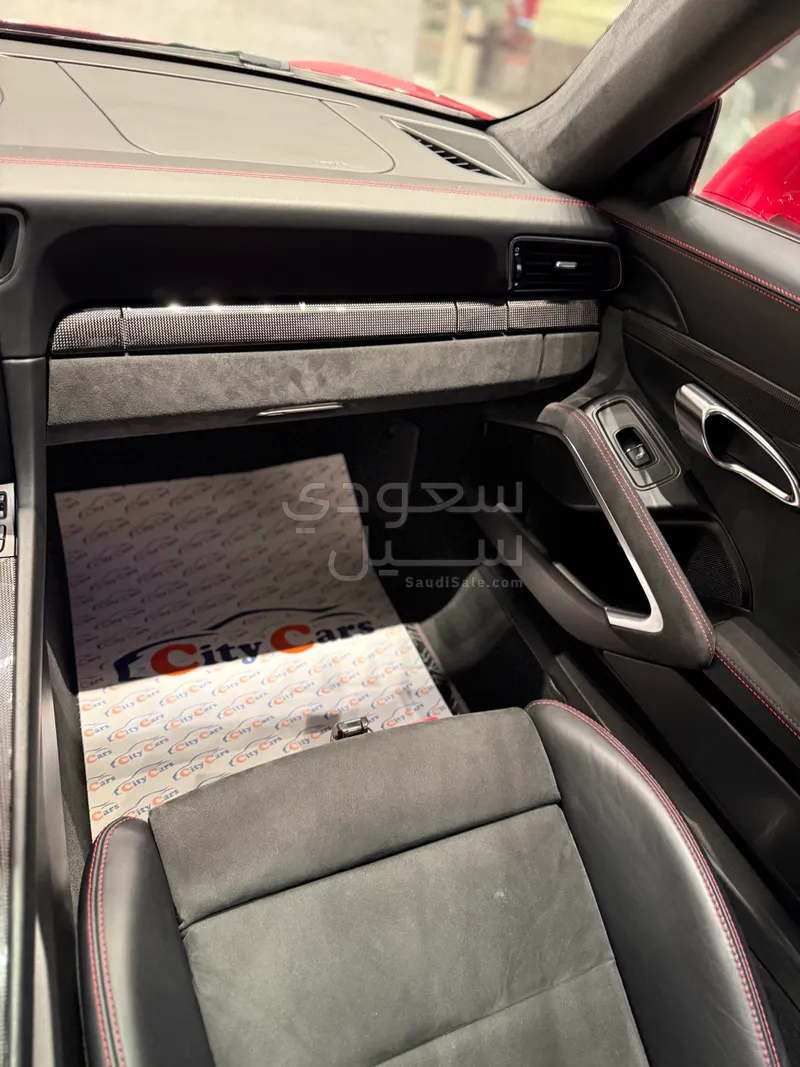 2016 بورش 911 تارجا 4 جي تي اس