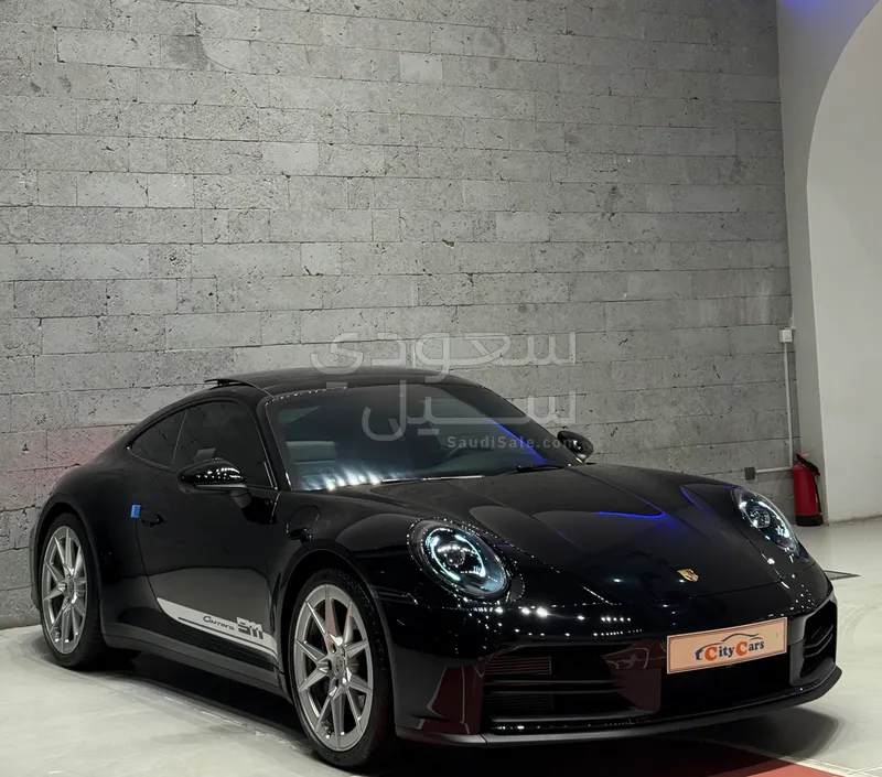 2025 بورش 911 كاريرا