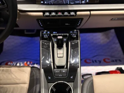 2025 بورش 911 كاريرا