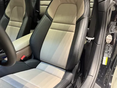 2025 بورش 911 كاريرا