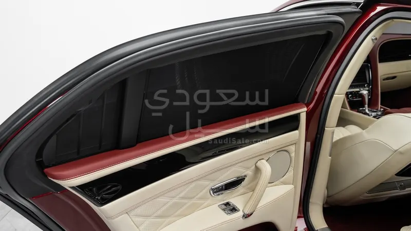 2014 بنتلي كونتيننتل فلاينج سبير دابليو 12