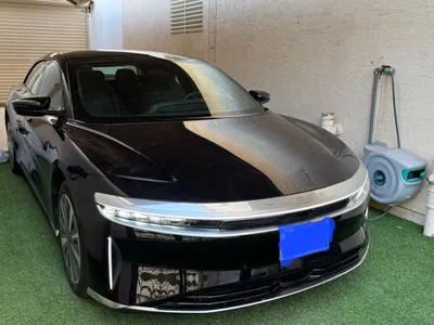 2025 لوسيد اير بيور