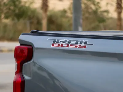 2024 شفروليه سلفرادو زد 71