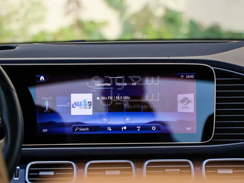 2024 مرسيدس - بنز جي إل إي 450