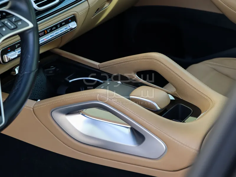 2024 مرسيدس - بنز جي إل إي 450