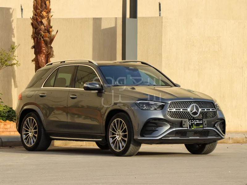 2024 مرسيدس - بنز جي إل إي 450