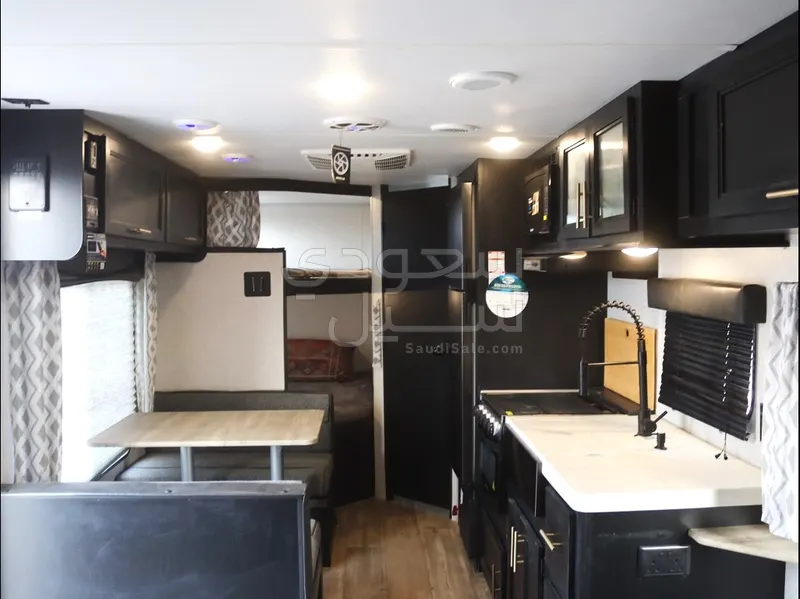 2022 شفروليه موتر هوم كارافان