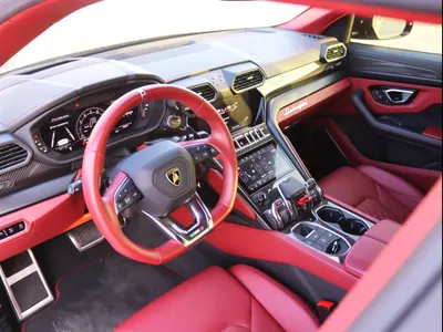 2023 لمبرجيني اوروس اس