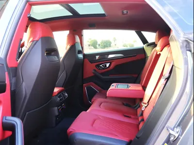 2023 لمبرجيني اوروس اس