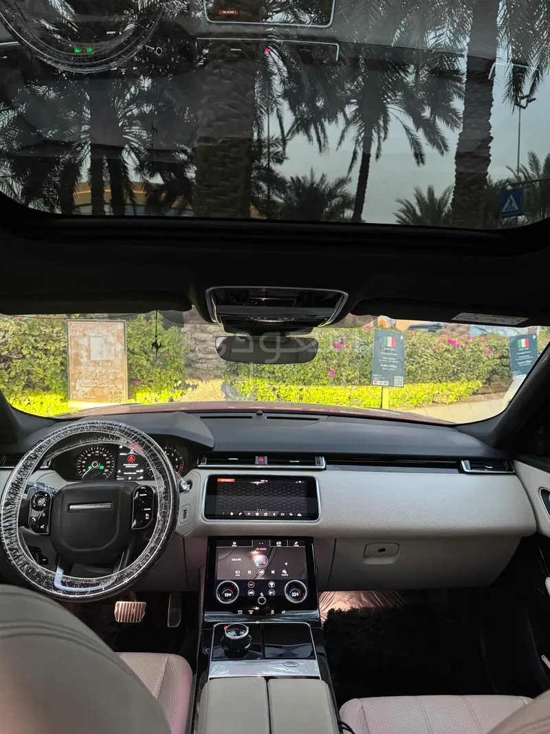 2018 لاند روفر رينج روفر فيلار أر - دايناميك