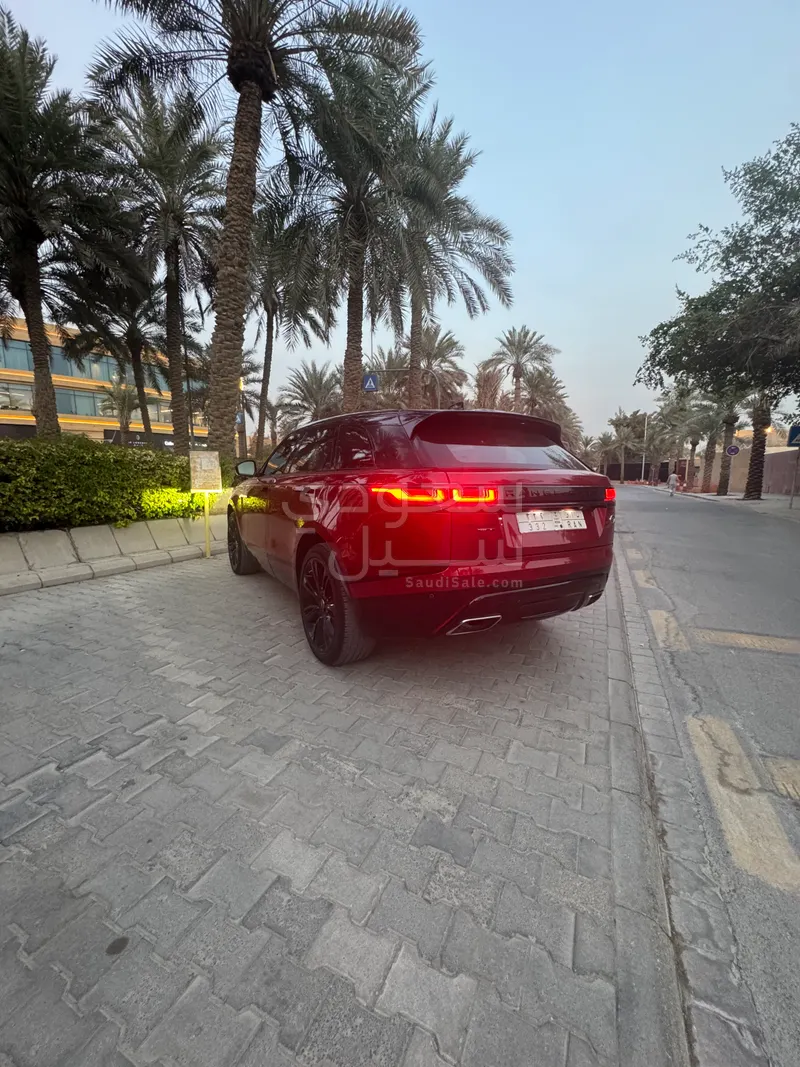 2018 لاند روفر رينج روفر فيلار أر - دايناميك