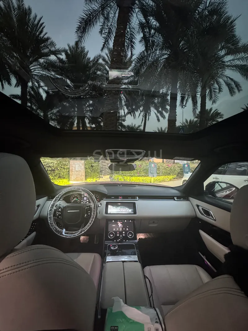 2018 لاند روفر رينج روفر فيلار أر - دايناميك