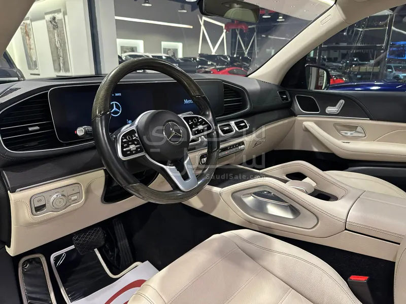 2022 مرسيدس - بنز جي إل إي 450