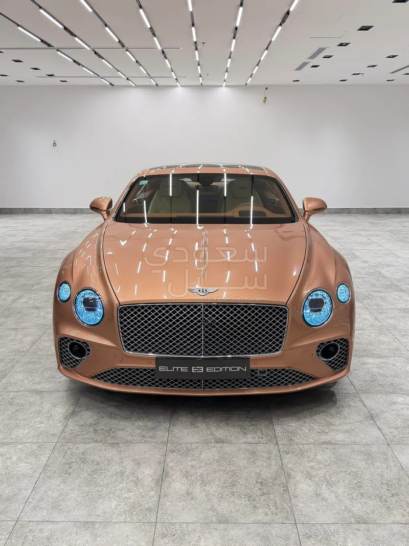 2022 بنتلي كونتيننتل جي تي