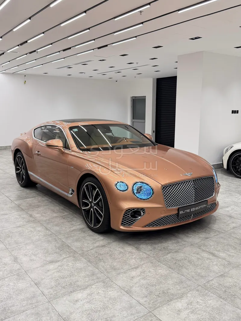 2022 بنتلي كونتيننتل جي تي