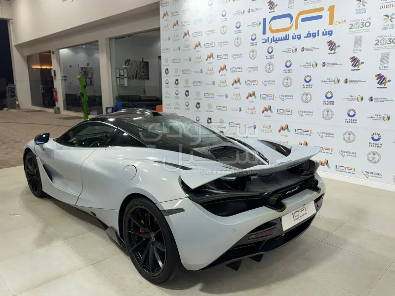 2018 مكلارين 720 إس
