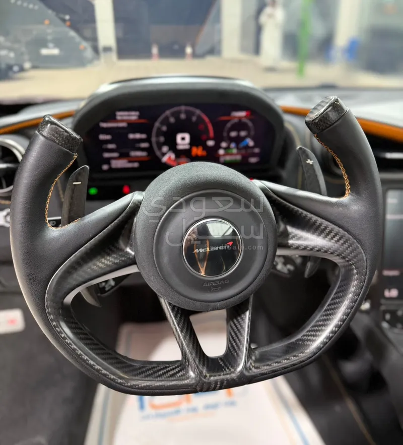 2018 مكلارين 720 إس