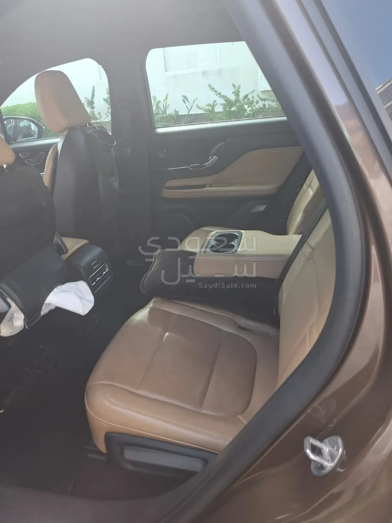 2022 لنكولن كورسير