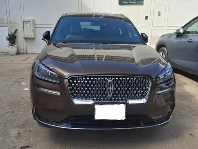 2022 لنكولن كورسير