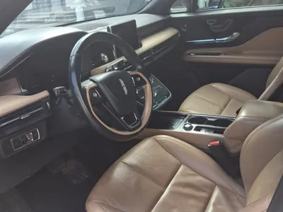 2022 لنكولن كورسير