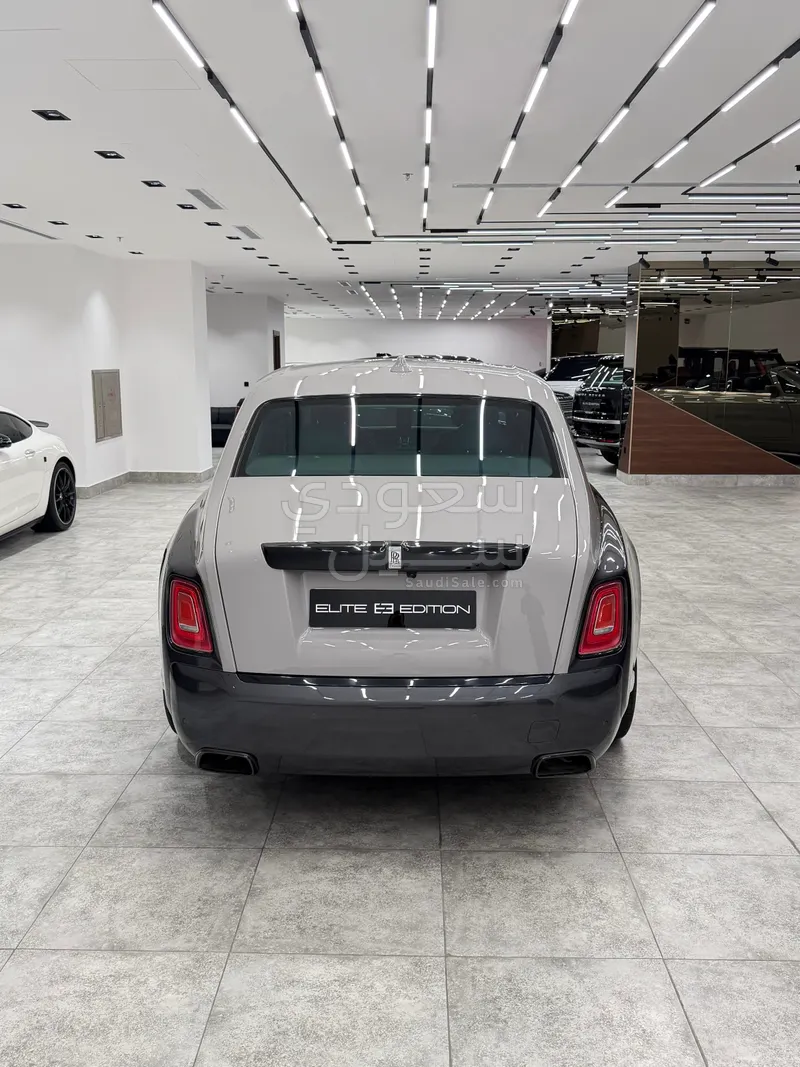 2023 رولز رويس فانتوم