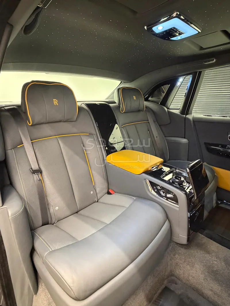 2023 رولز رويس فانتوم