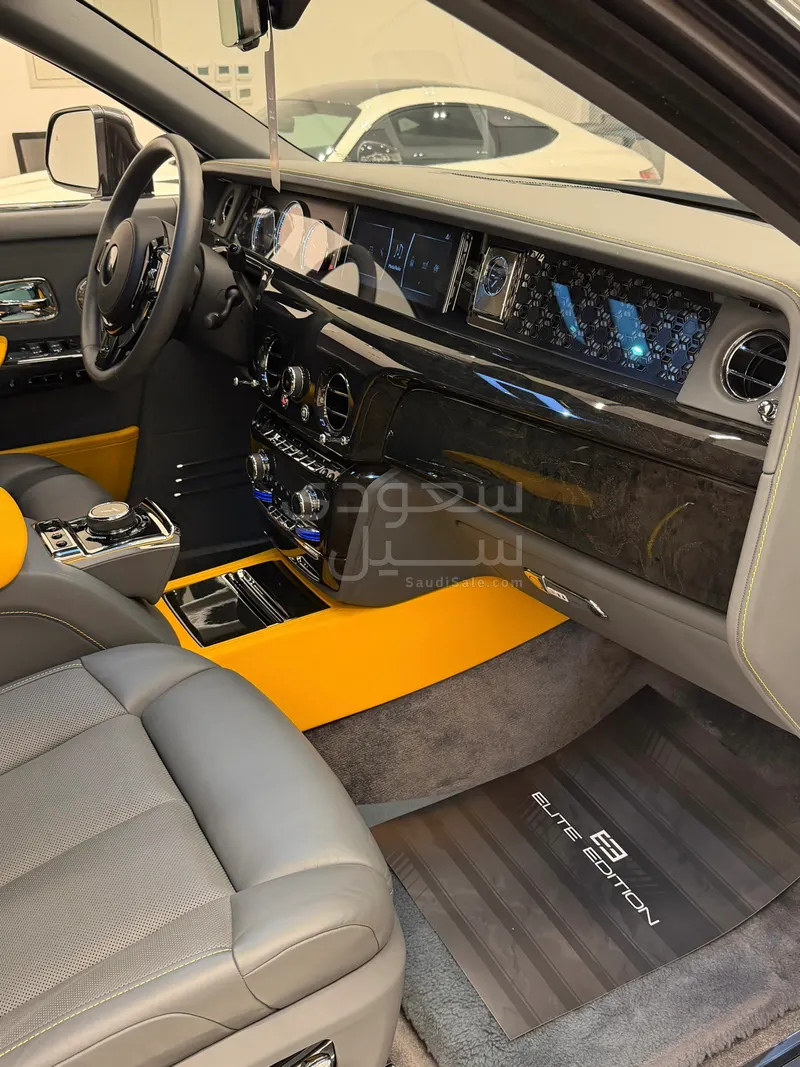 2023 رولز رويس فانتوم