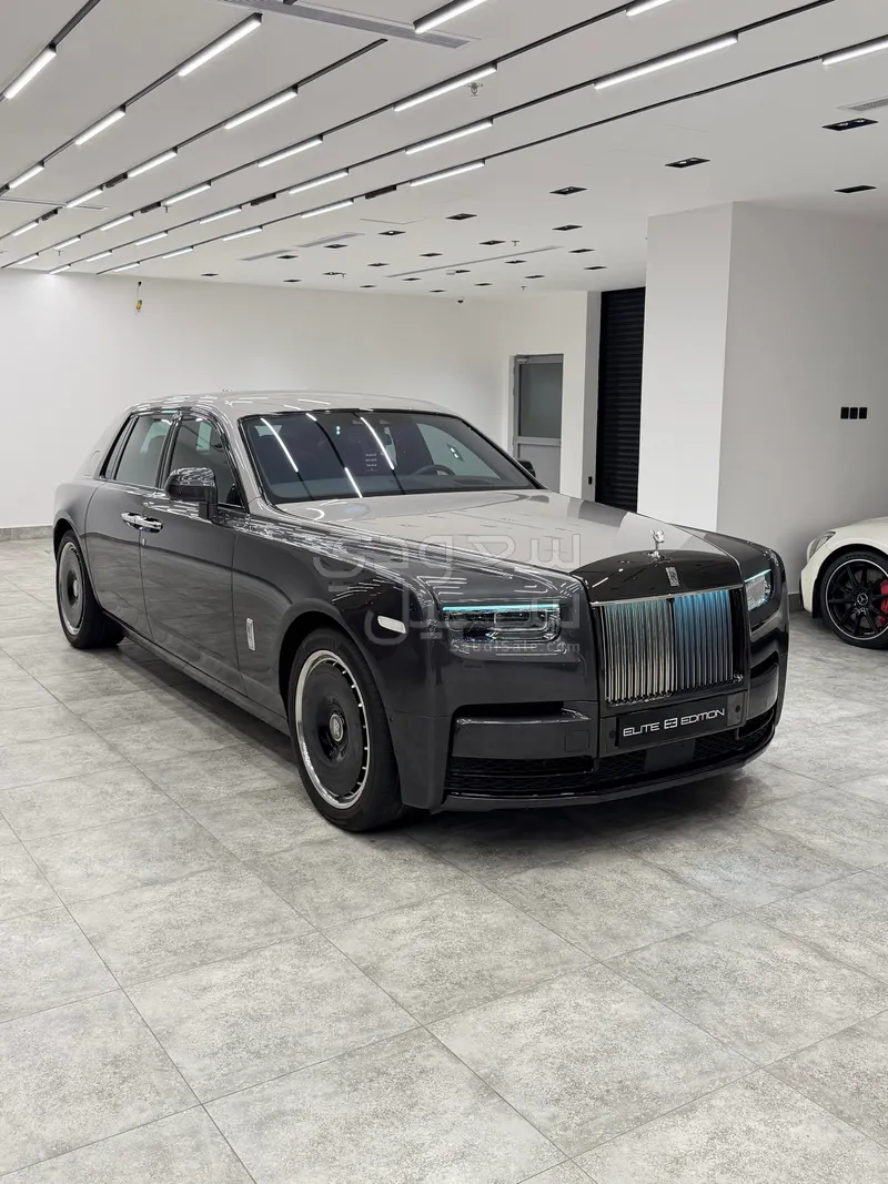 2023 رولز رويس فانتوم