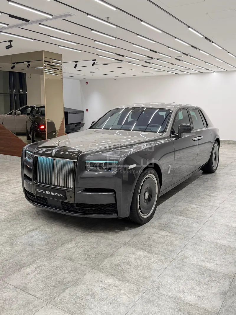 2023 رولز رويس فانتوم