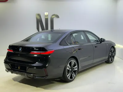 2023 بي ام دبليو الفئة السابعة 735أي