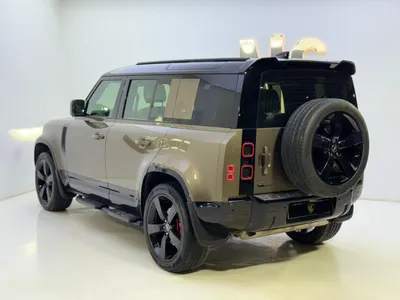 2020 لاند روفر ديفيندر فيرست ادشن