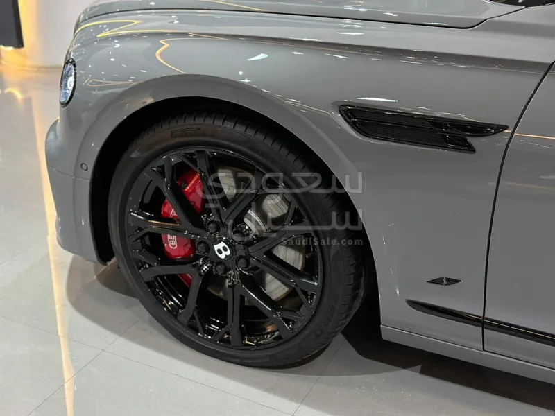 2023 بنتلي كونتيننتل فلاينج سبير اس