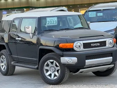 2023 Toyota FJ Cruiser 2