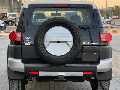 2023 Toyota FJ Cruiser 2