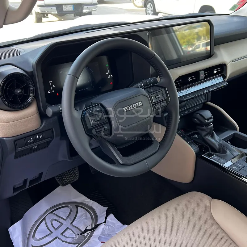 2024 Toyota Prado TX