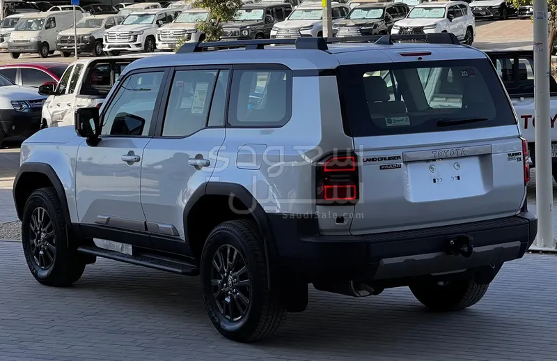 2024 Toyota Prado TX