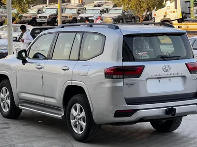 2023 Toyota Land Cruiser GXR 2