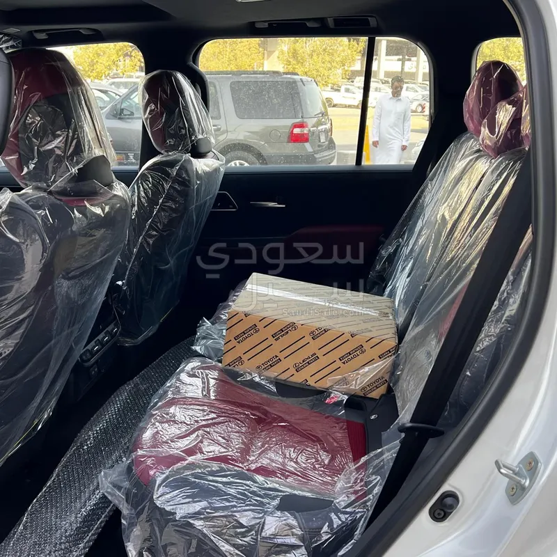 2024 Toyota Land Cruiser GR sport