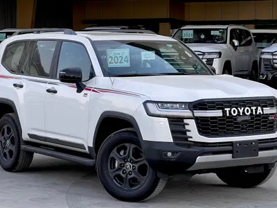 2024 Toyota Land Cruiser GR sport