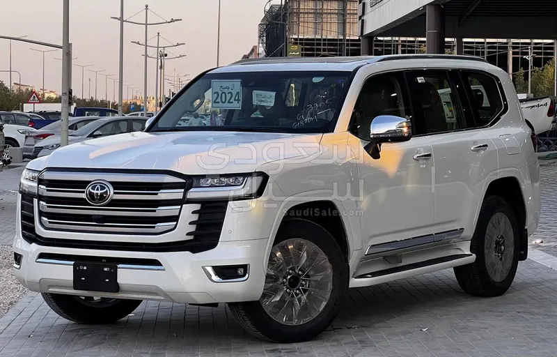 2024 Toyota Land Cruiser VX