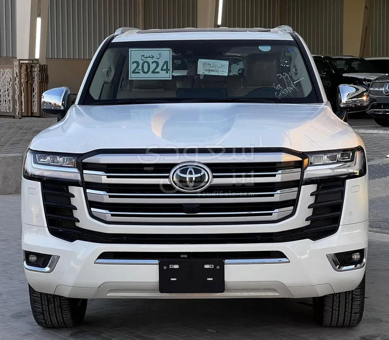 2024 Toyota Land Cruiser VX