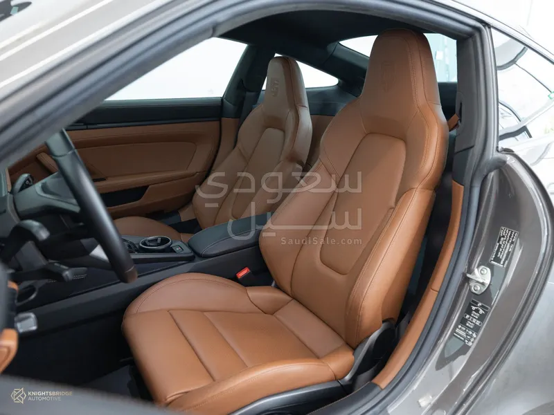 2024 بورش 911 جي تي 3