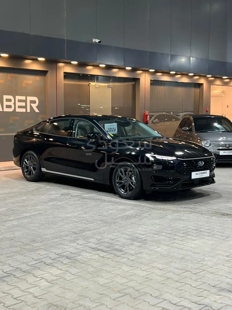 2026 فورد توروس ترند